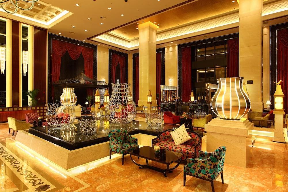 Wyndham Grand Plaza Royale Palace Chengdu Exterior foto
